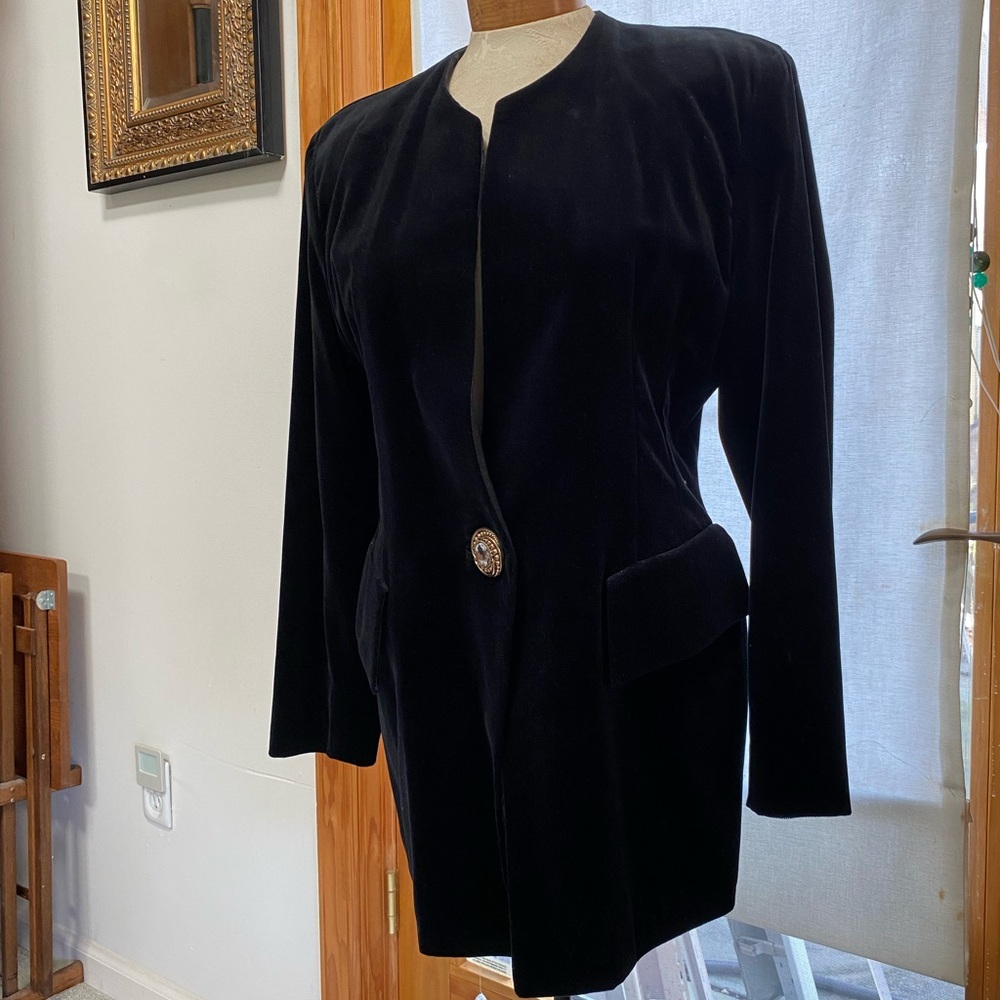 bestini vintage black suit coat